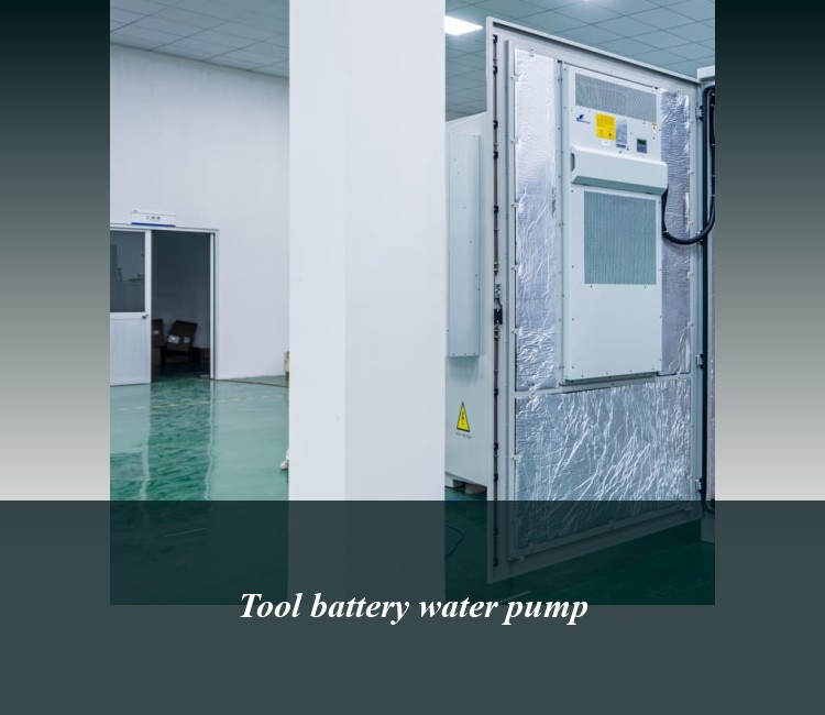 Tool battery water pump