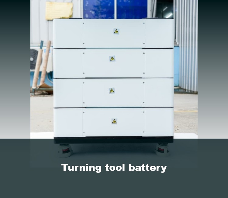 Turning tool battery